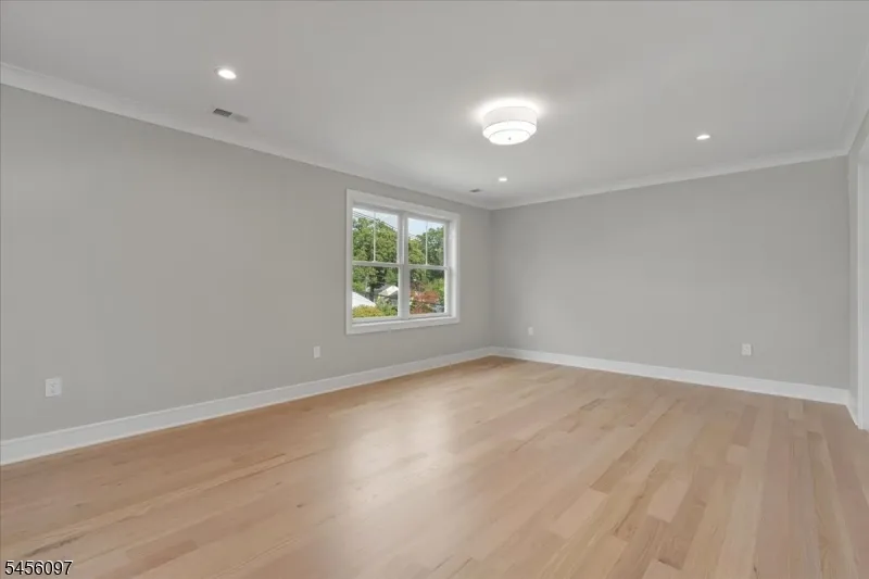 517 Lexington Ave Cranford, NJ 07016