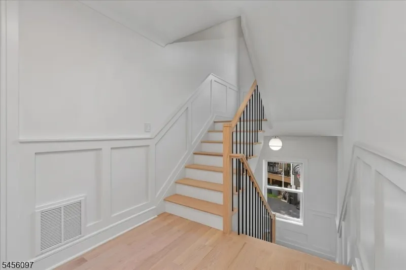 517 Lexington Ave Cranford, NJ 07016
