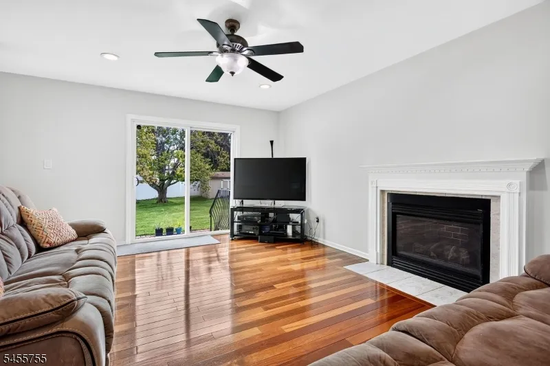 296 Remsen Ave Woodbridge, NJ 07001