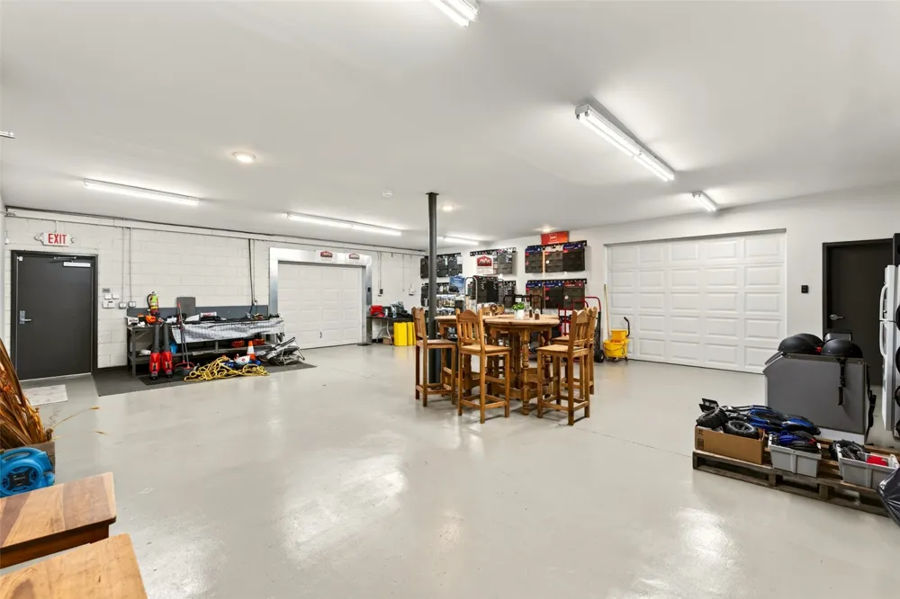 8902 E 11th Street Tulsa, OK 74112