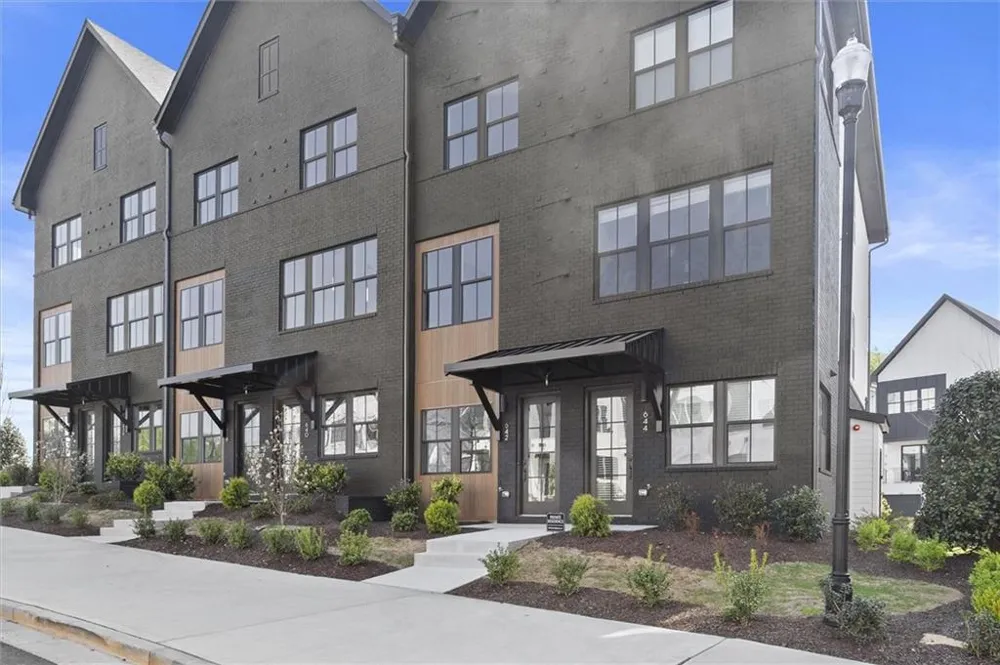 642 Soul Alley #105 Alpharetta, GA 30009