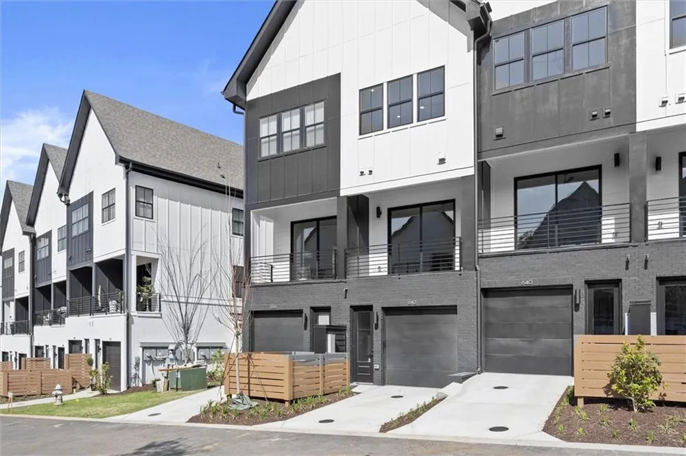 642 Soul Alley #105 Alpharetta, GA 30009