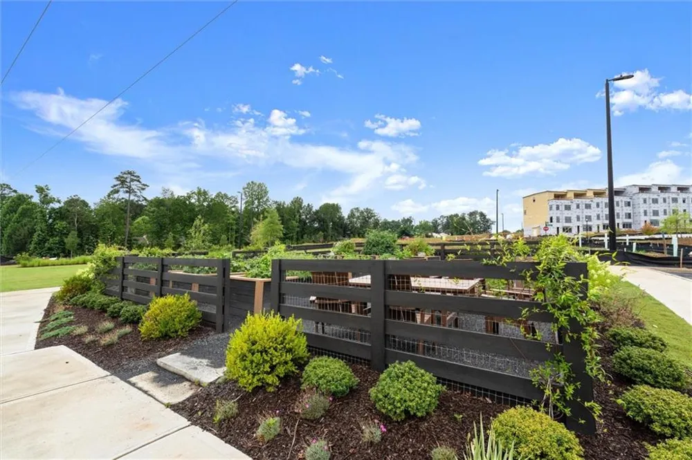 642 Soul Alley #105 Alpharetta, GA 30009