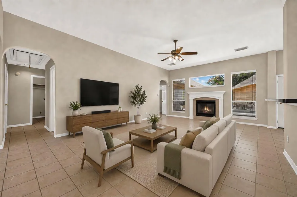 2726 Martinec Drive Pearland, TX 77584