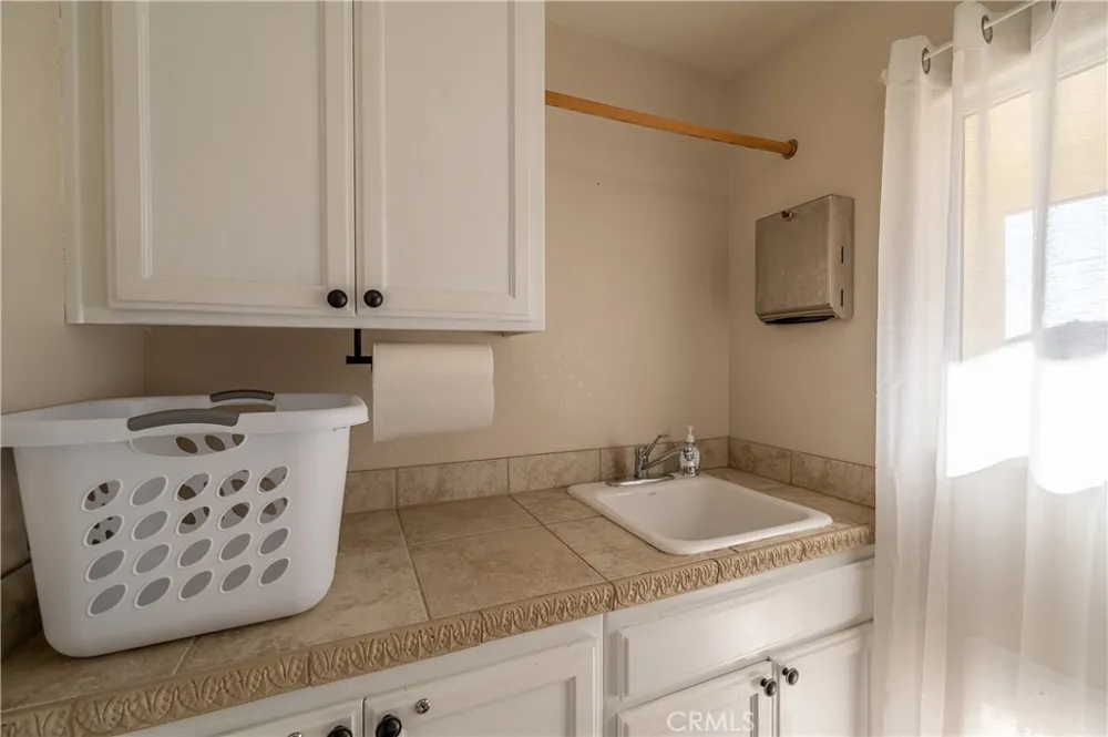 6366 Murrieta Yucca Valley, CA 92284