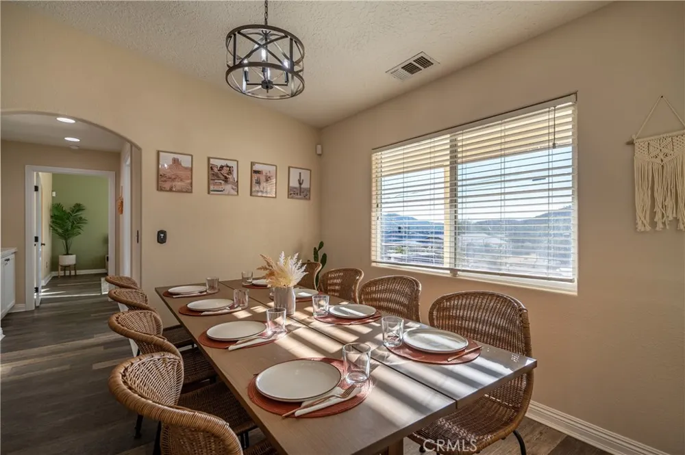 6366 Murrieta Yucca Valley, CA 92284