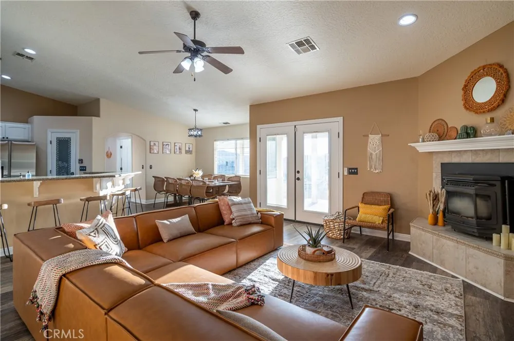 6366 Murrieta Yucca Valley, CA 92284