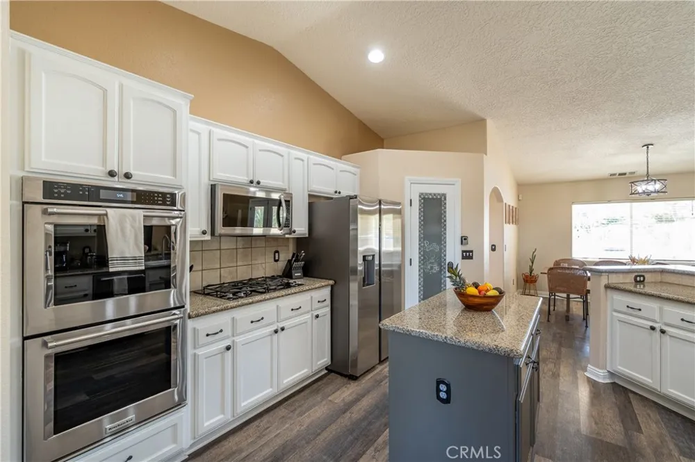 6366 Murrieta Yucca Valley, CA 92284