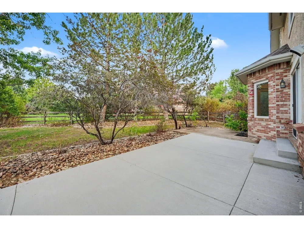 1690 Brown Court Longmont, CO 80503