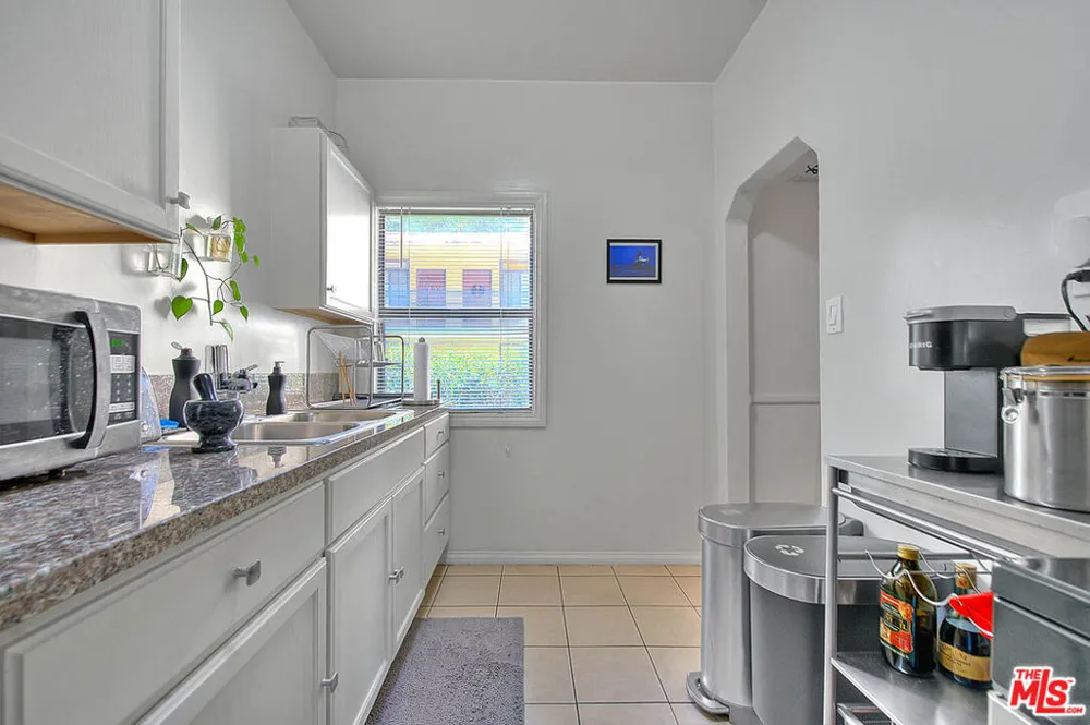 3008 Stocker Street Los Angeles, CA 90008