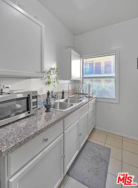 3008 Stocker Street Los Angeles, CA 90008