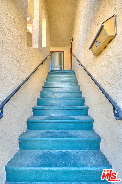 3008 Stocker Street Los Angeles, CA 90008