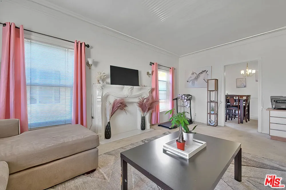 3008 Stocker Street Los Angeles, CA 90008