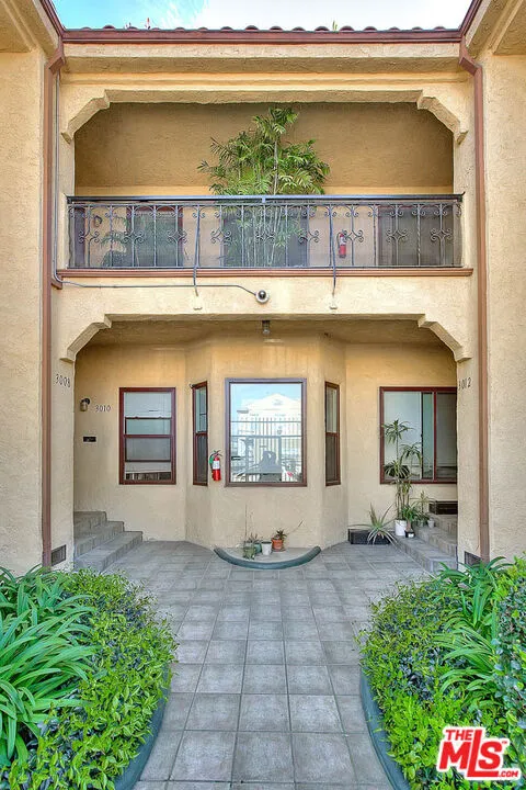 3008 Stocker Street Los Angeles, CA 90008