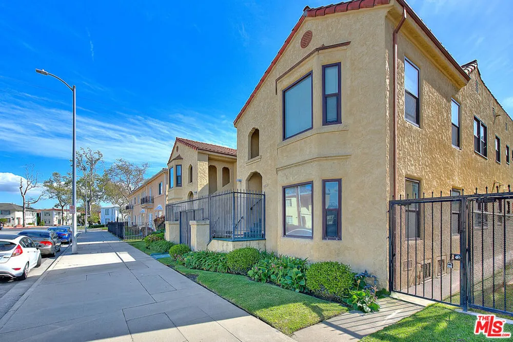 3008 Stocker Street Los Angeles, CA 90008