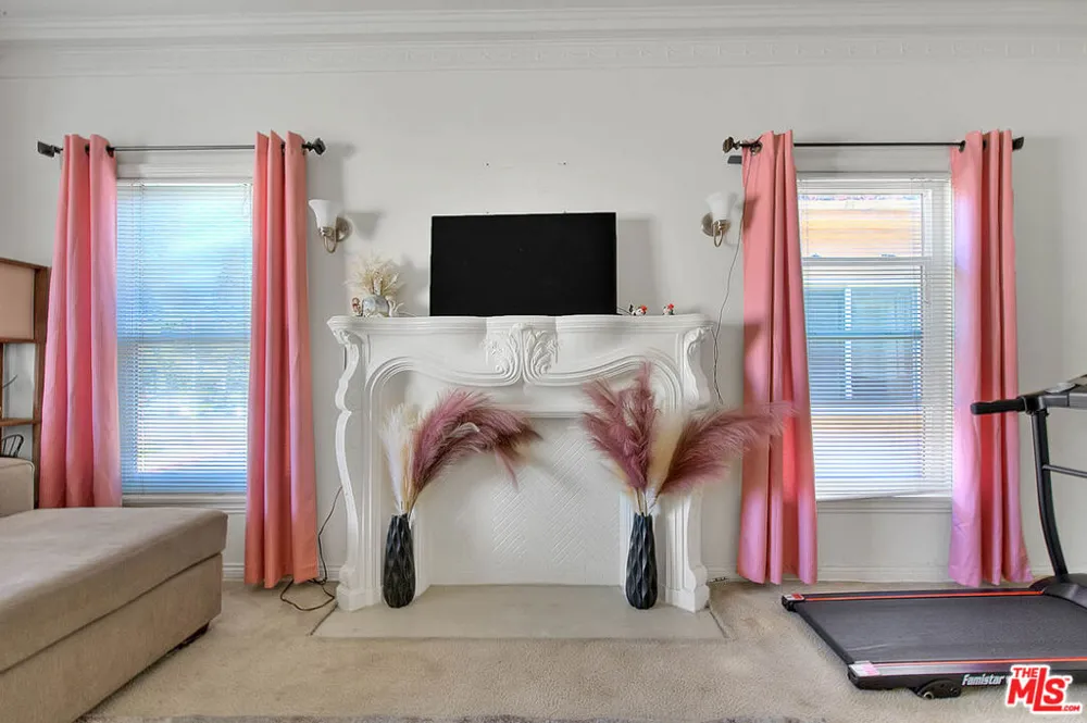 3008 Stocker Street Los Angeles, CA 90008