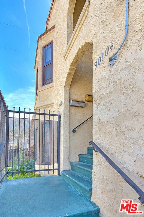 3008 Stocker Street Los Angeles, CA 90008