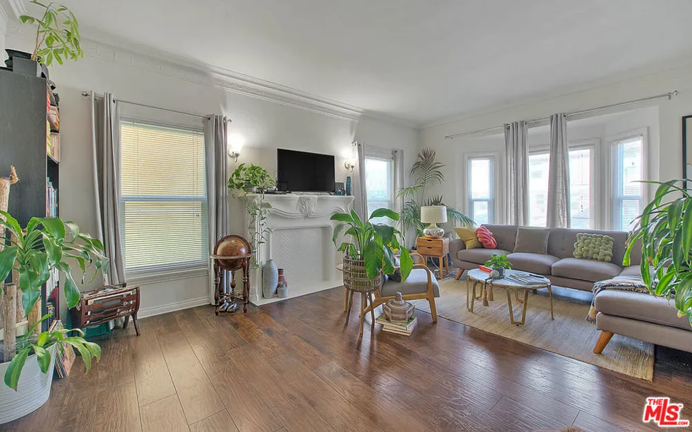3008 Stocker Street Los Angeles, CA 90008