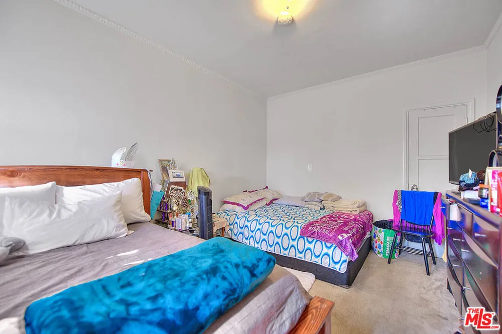 3008 Stocker Street Los Angeles, CA 90008