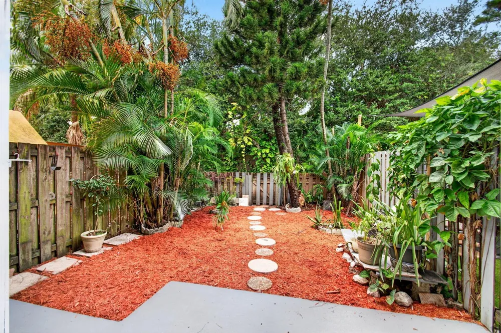 799 HILL DRIVE #C West Palm Beach, FL 33415