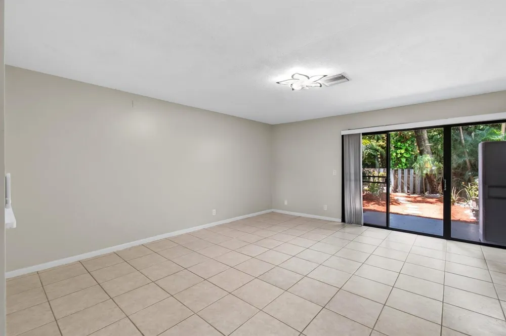 799 HILL DRIVE #C West Palm Beach, FL 33415