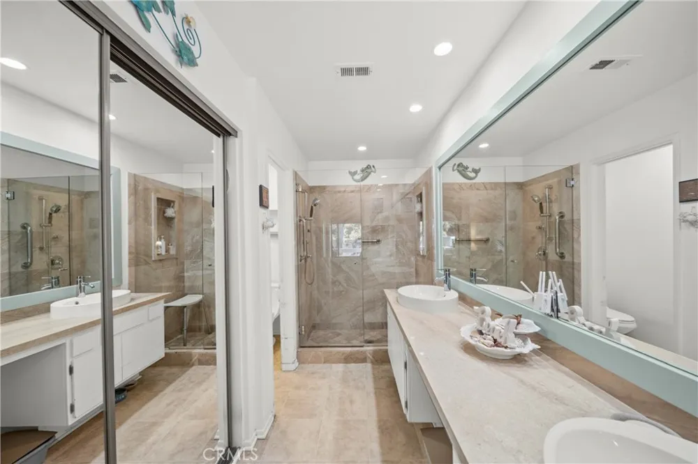 23973 Arroyo Park Drive #112 Valencia, CA 91355