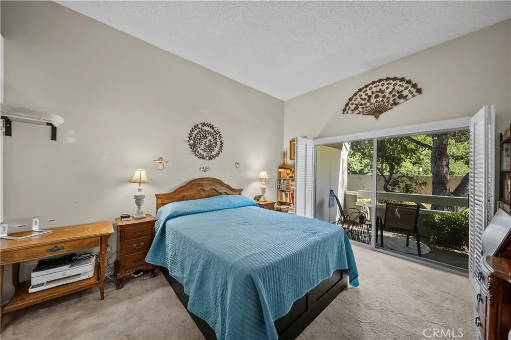 23973 Arroyo Park Drive #112 Valencia, CA 91355