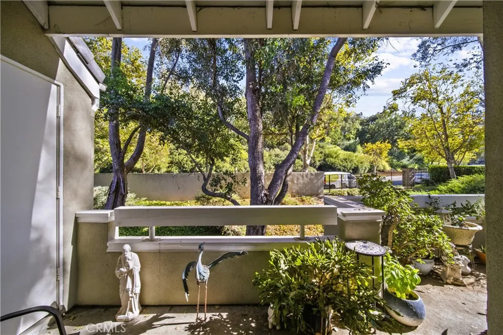 23973 Arroyo Park Drive #112 Valencia, CA 91355