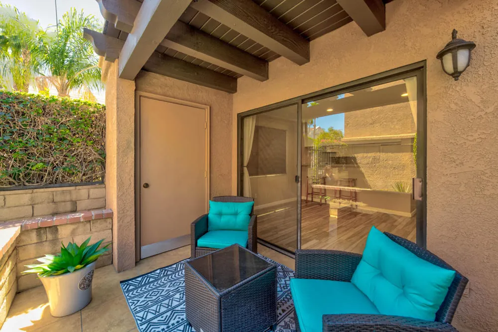 291 E Mel Avenue E #200 Palm Springs, CA 92262