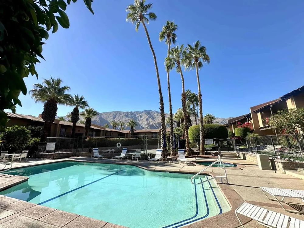 291 E Mel Avenue E #200 Palm Springs, CA 92262