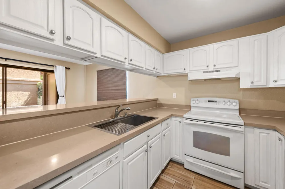 291 E Mel Avenue E #200 Palm Springs, CA 92262