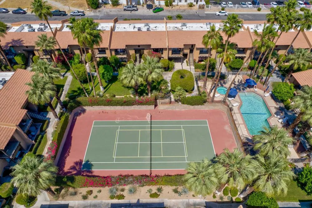 291 E Mel Avenue E #200 Palm Springs, CA 92262