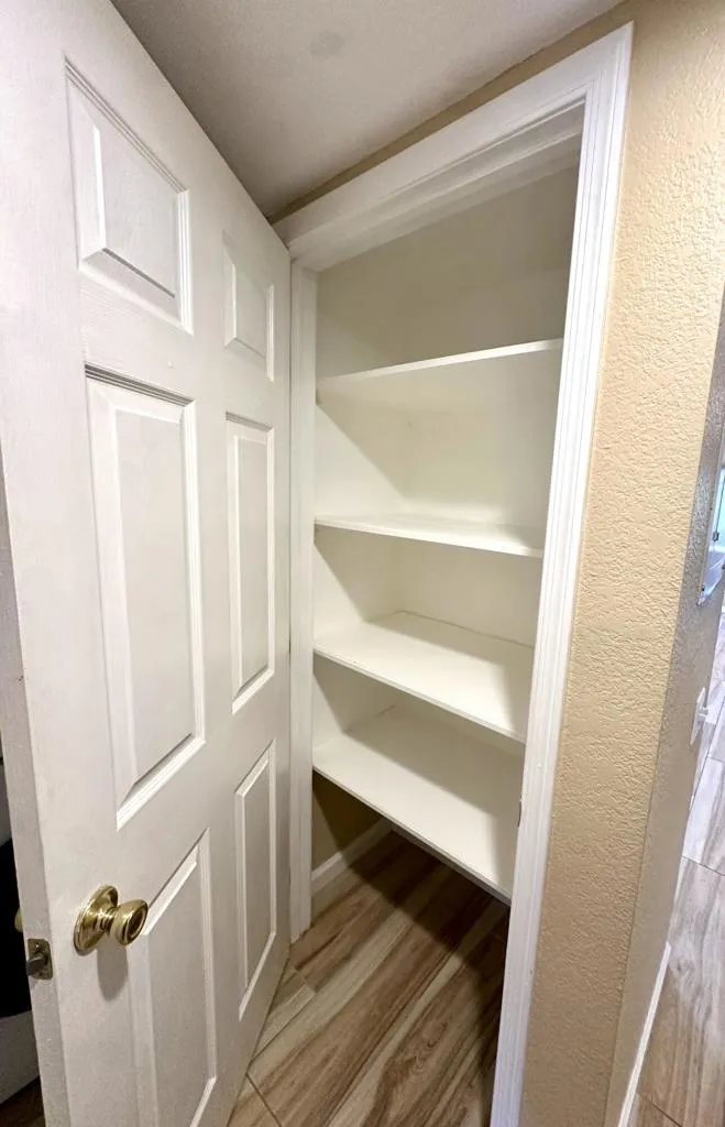 291 E Mel Avenue E #200 Palm Springs, CA 92262