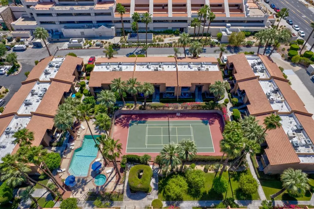 291 E Mel Avenue E #200 Palm Springs, CA 92262