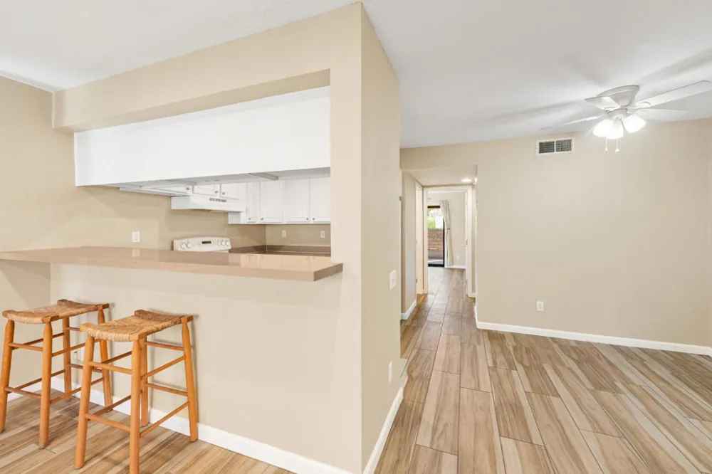 291 E Mel Avenue E #200 Palm Springs, CA 92262