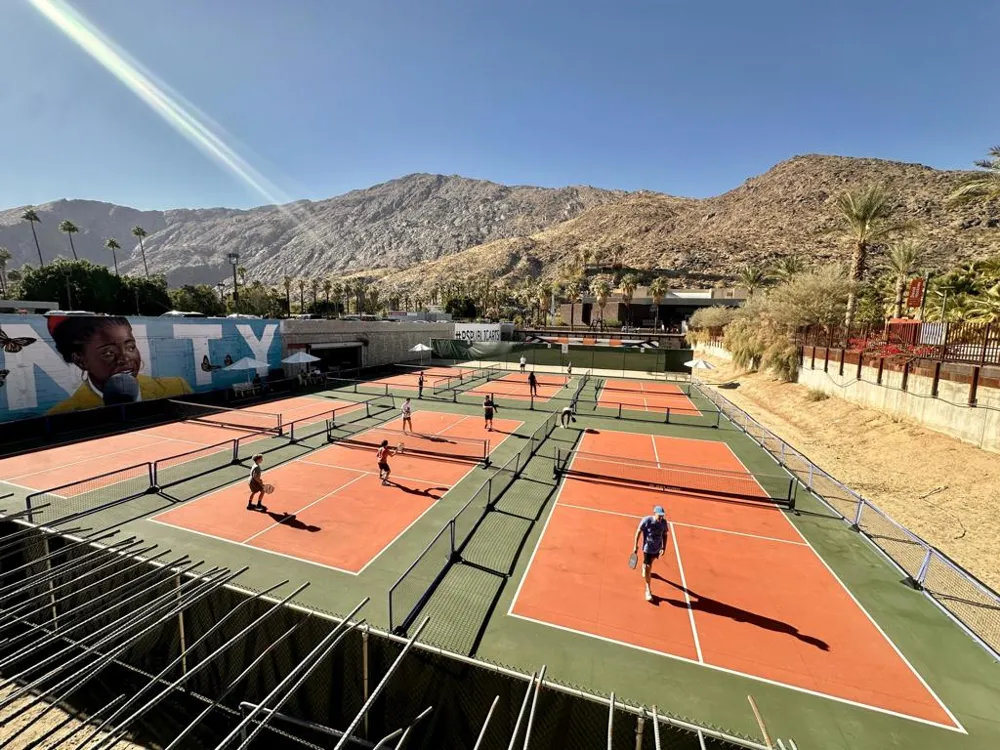 291 E Mel Avenue E #200 Palm Springs, CA 92262