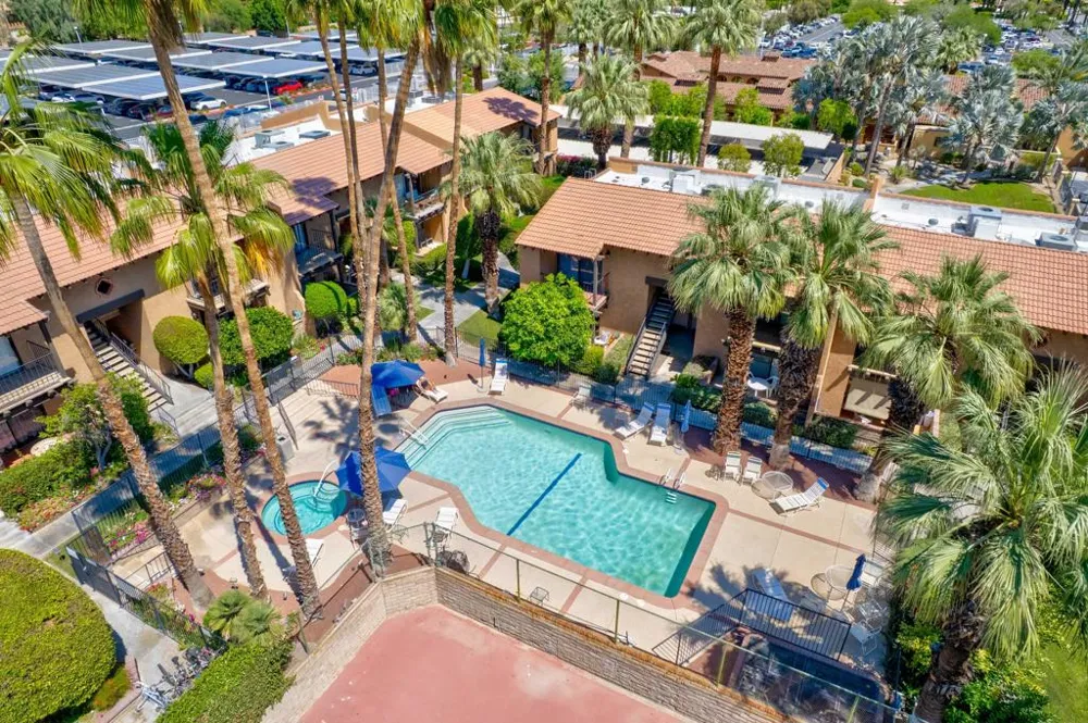 291 E Mel Avenue E #200 Palm Springs, CA 92262