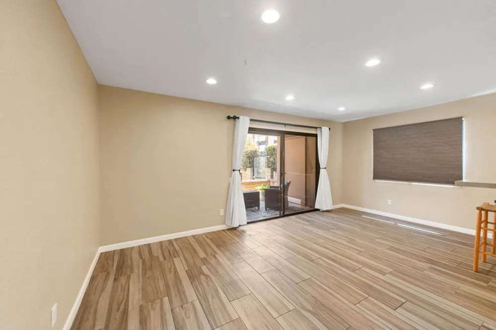 291 E Mel Avenue E #200 Palm Springs, CA 92262