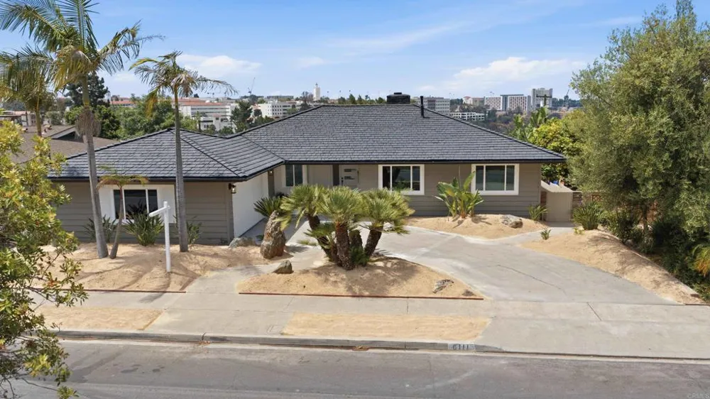 6111 Del Cerro Boulevard San Diego, CA 92120