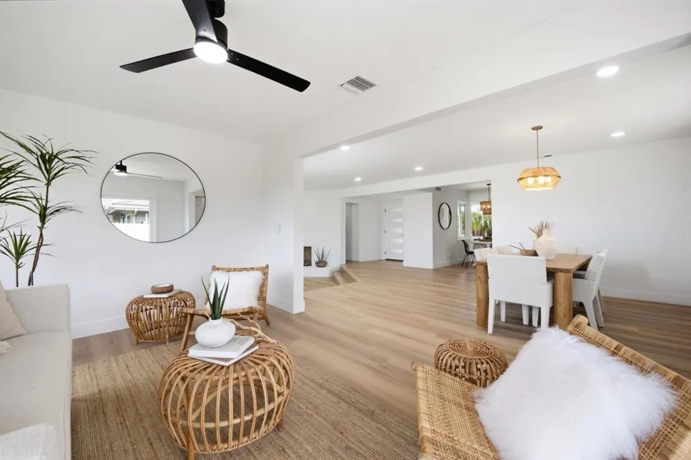 6111 Del Cerro Boulevard San Diego, CA 92120