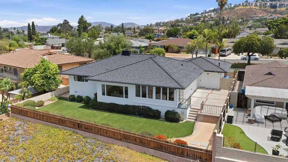 6111 Del Cerro Boulevard San Diego, CA 92120