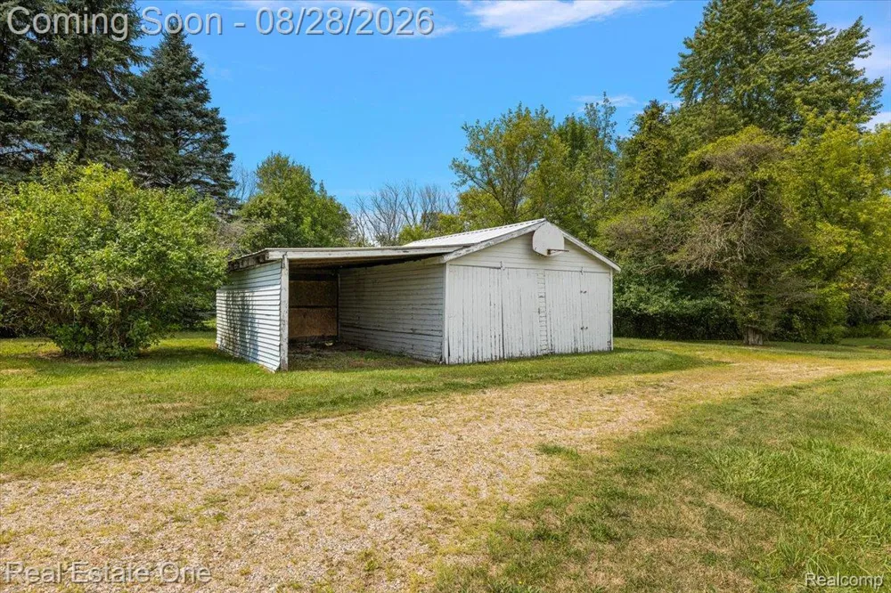 15250 34 Mile Road Armada Township, MI 48005
