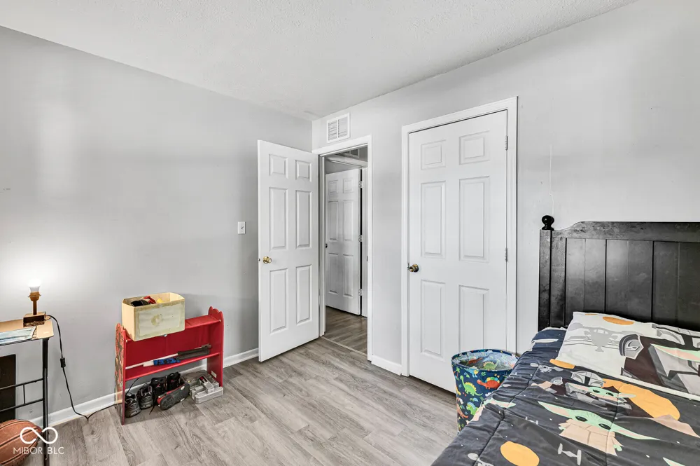 10531 Mohave Court Indianapolis, IN 46235