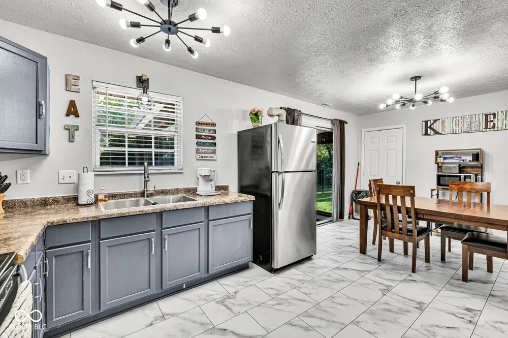 10531 Mohave Court Indianapolis, IN 46235
