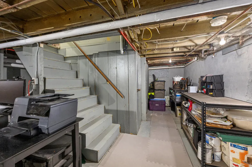 702 Graceland Street NE Grand Rapids, MI 49505