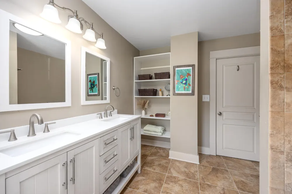 702 Graceland Street NE Grand Rapids, MI 49505