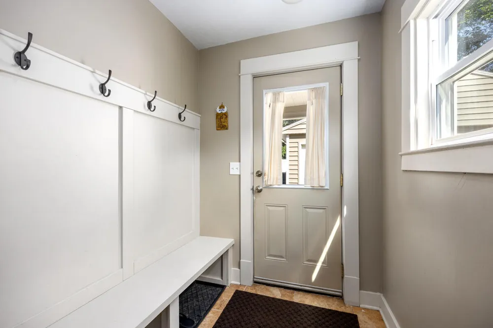 702 Graceland Street NE Grand Rapids, MI 49505