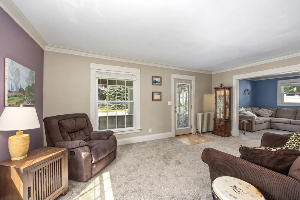 702 Graceland Street NE Grand Rapids, MI 49505