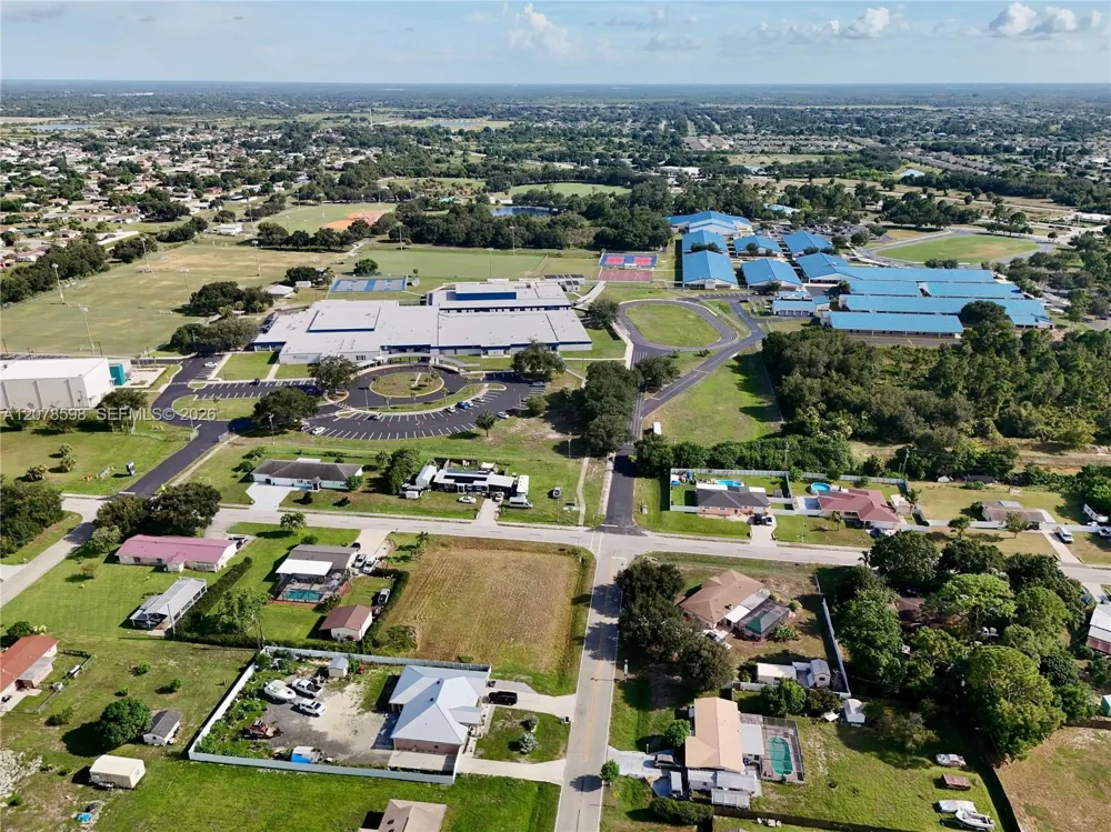 205 ARTHUR AVE Lehigh Acres, FL 33936