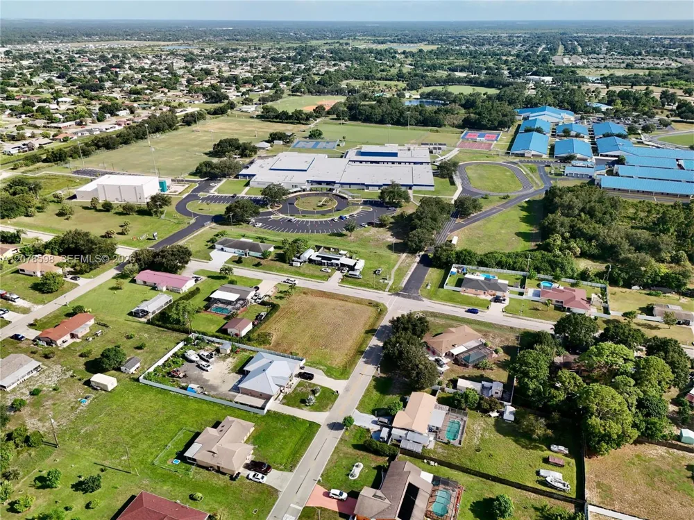 205 ARTHUR AVE Lehigh Acres, FL 33936